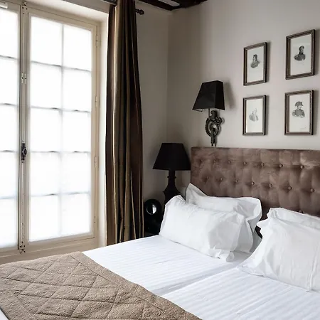 Saint-louis Marais Hotell 3*