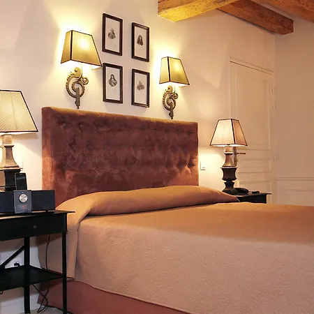 Hotell Saint-louis Marais Paris