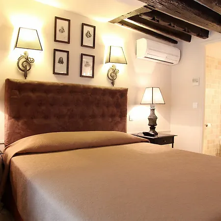 Hotell Saint-louis Marais 3*